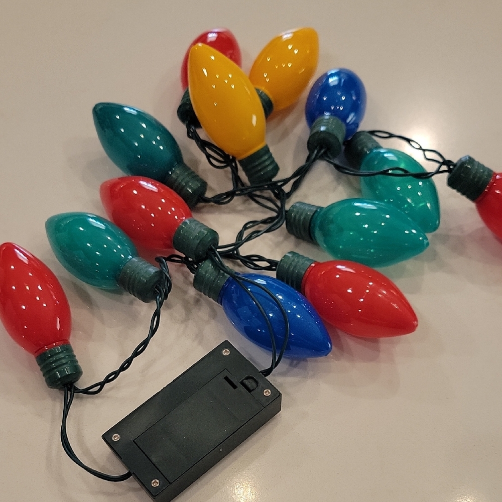 Free With Purchase Holiday Lights Necklace